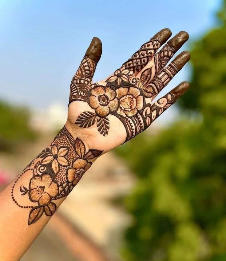 Fronthand palm mehndi designs