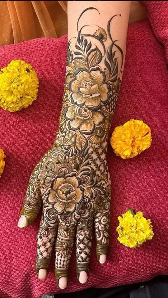 Mehndi easy designs