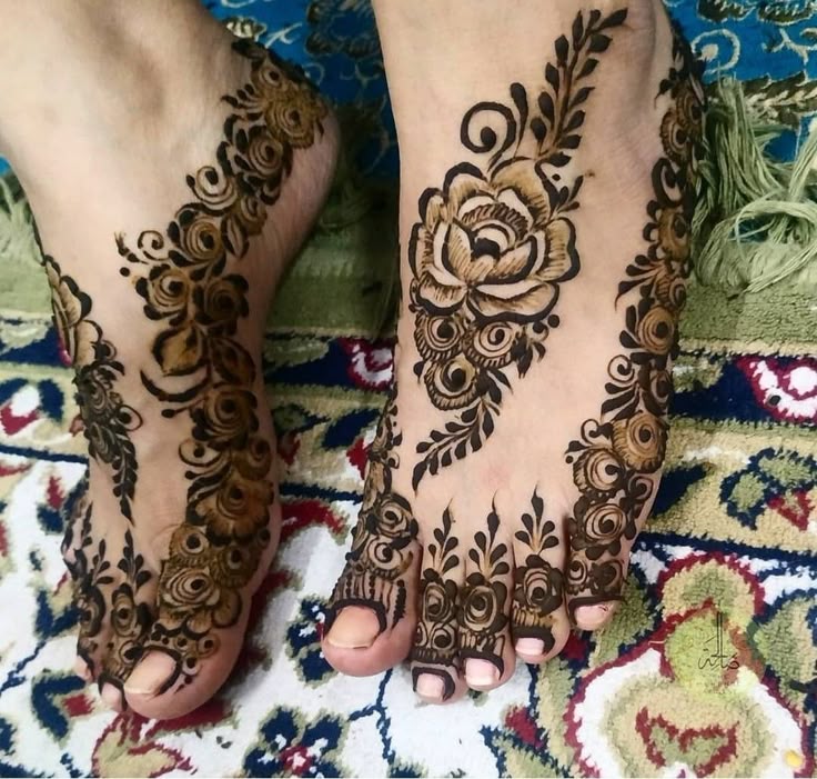 mehndi easy designs