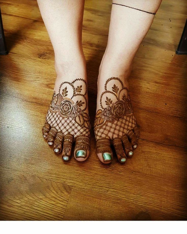Mehndi easy designs